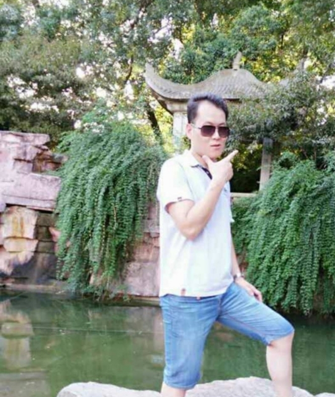 随缘的第一张照片--九江相亲服务中心