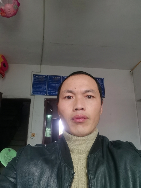 陈前的第一张照片--九江相亲服务中心