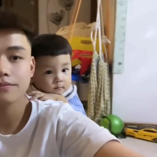 嘻嘻嘻的第一张照片--九江相亲服务中心