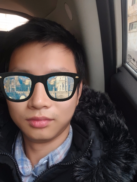 请问揉揉头的第一张照片--九江相亲服务中心