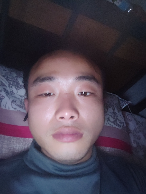 偏爱的第一张照片--九江相亲服务中心