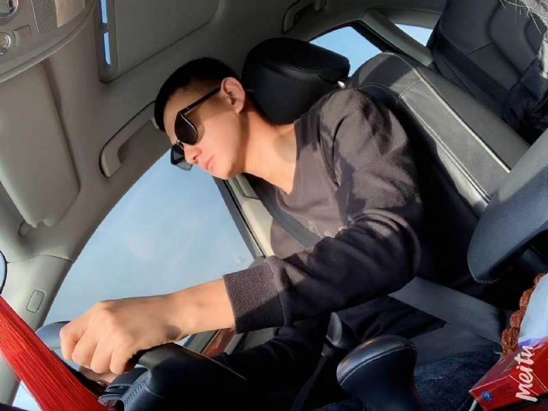 小五的第二张照片--九江相亲服务中心