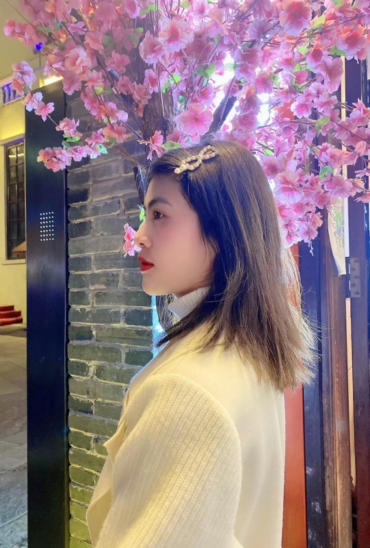 大眼妹的第一张照片--九江相亲服务中心