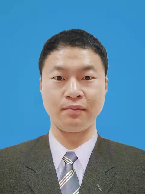 雨哥的第一张照片--九江相亲服务中心