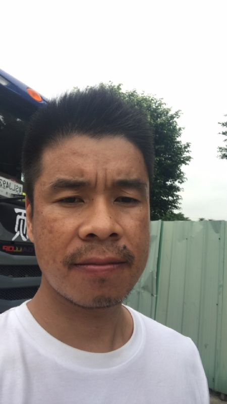 奔跑的蜗牛的第一张照片--九江相亲服务中心