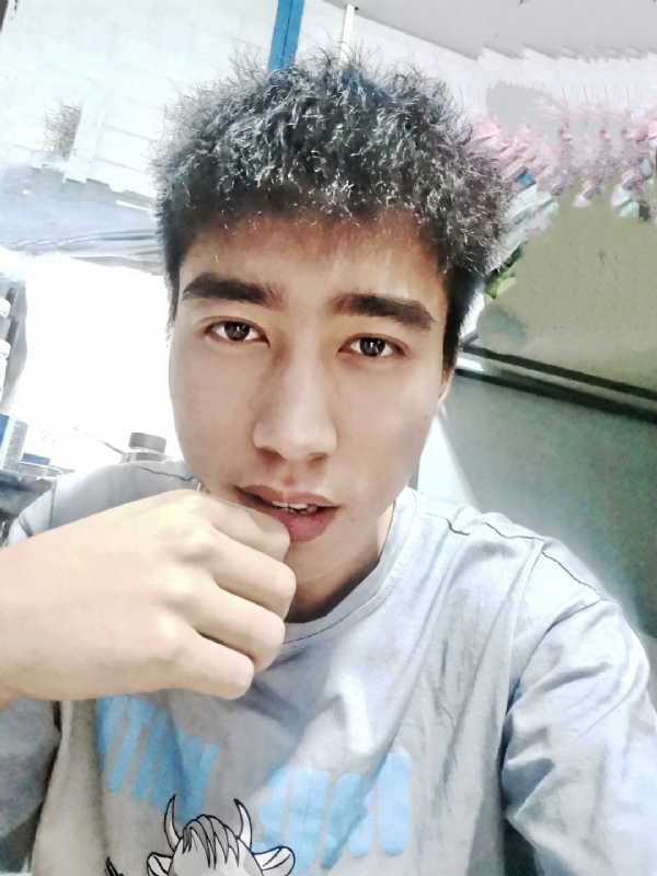 未来可期的第一张照片--九江相亲服务中心