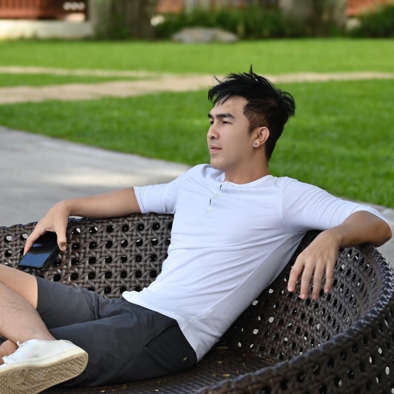 老曾的第一张照片--九江相亲服务中心