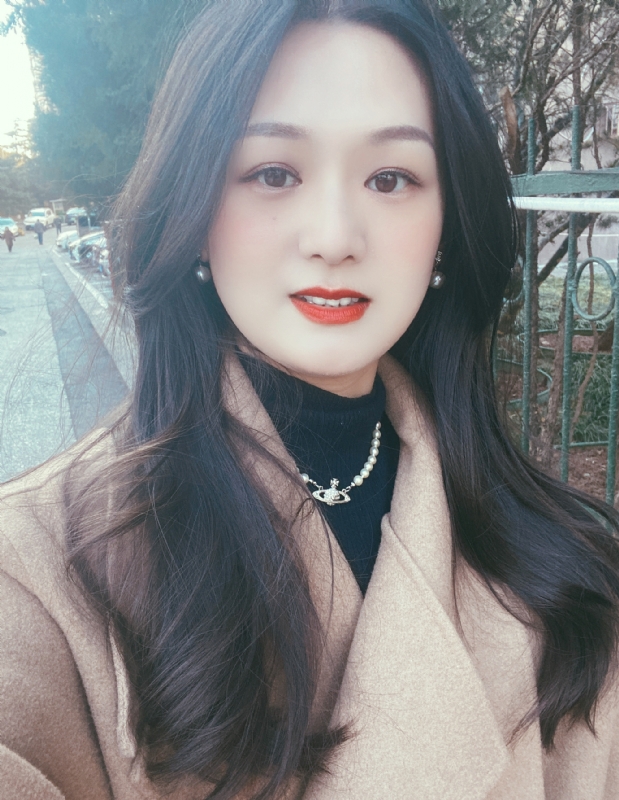 盧盈穎的第一张照片--九江相亲服务中心