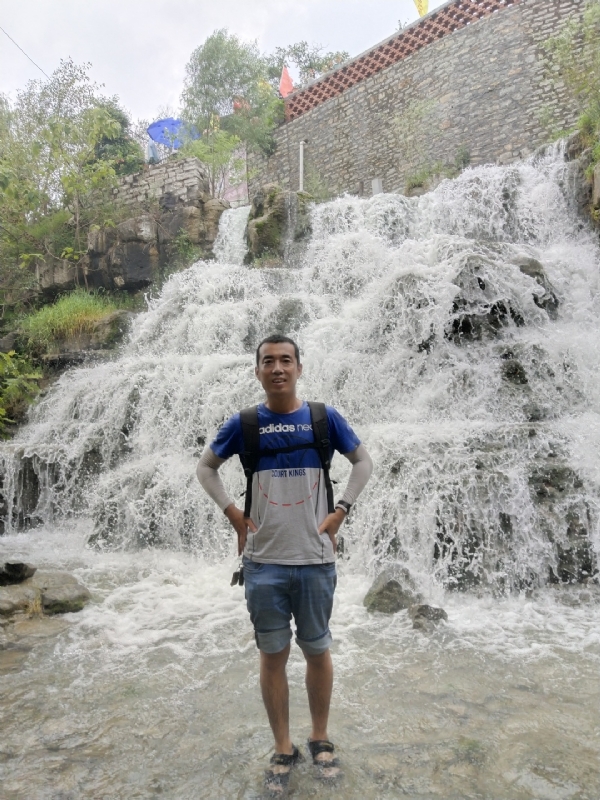 星矢的第一张照片--九江相亲服务中心