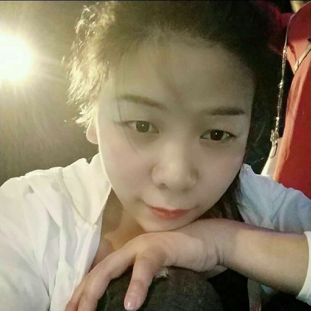 林露的第一张照片--九江相亲服务中心