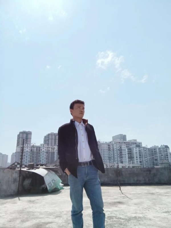 蓝色心情的第一张照片--九江相亲服务中心