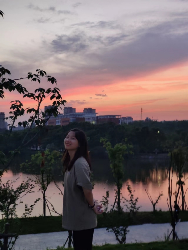 大白猫twx的第一张照片--九江相亲服务中心