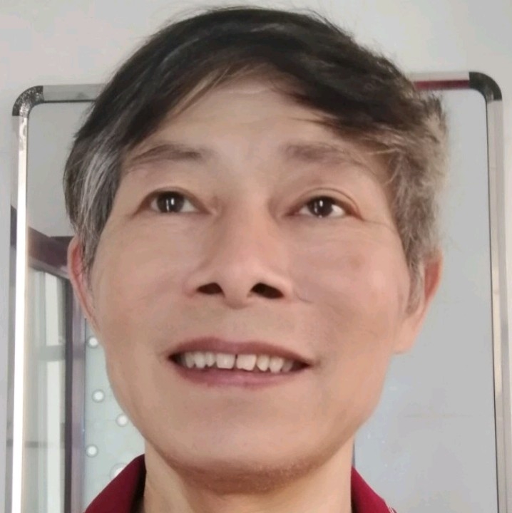 唐衡的第一张照片--九江相亲服务中心