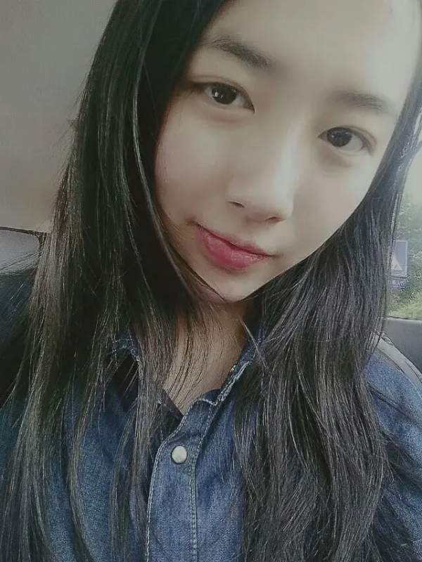 小她的第一张照片--九江相亲服务中心