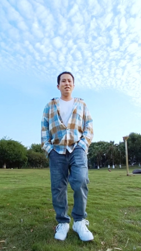 曹先生的第一张照片--九江相亲服务中心