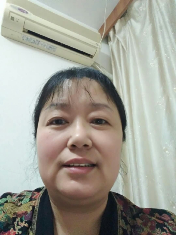 雨中漫步的第一张照片--九江相亲服务中心