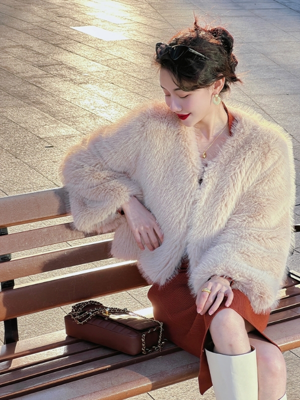 雷小姐的第一张照片--九江相亲服务中心