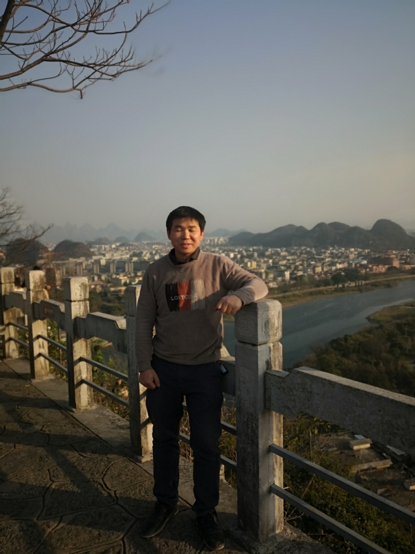 漓江之上的第三张照片--九江相亲服务中心