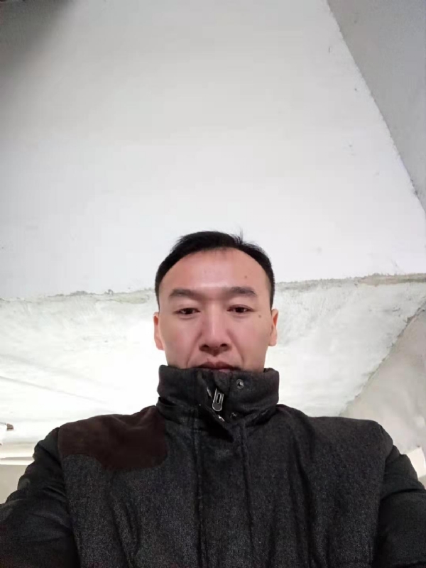 孤狼的第三张照片--九江相亲服务中心