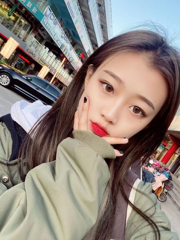 林儿呀的第一张照片--九江相亲服务中心