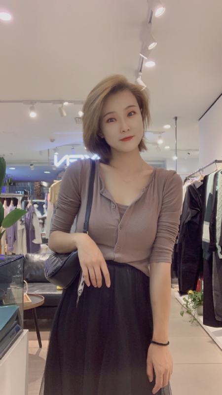 大婷子的第一张照片--九江相亲服务中心