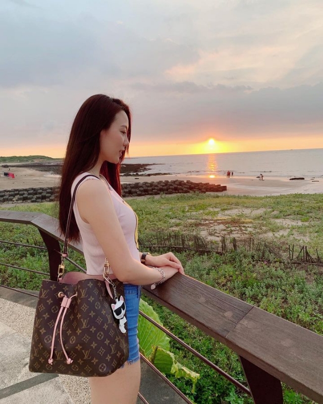 微微的第二张照片--九江相亲服务中心