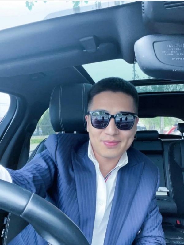 Andy的第一张照片--九江相亲服务中心