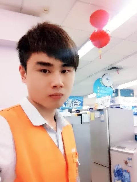 罗自强的第二张照片--九江相亲服务中心