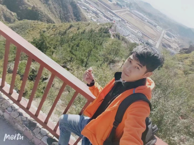 小啊鹏的第一张照片--九江相亲服务中心