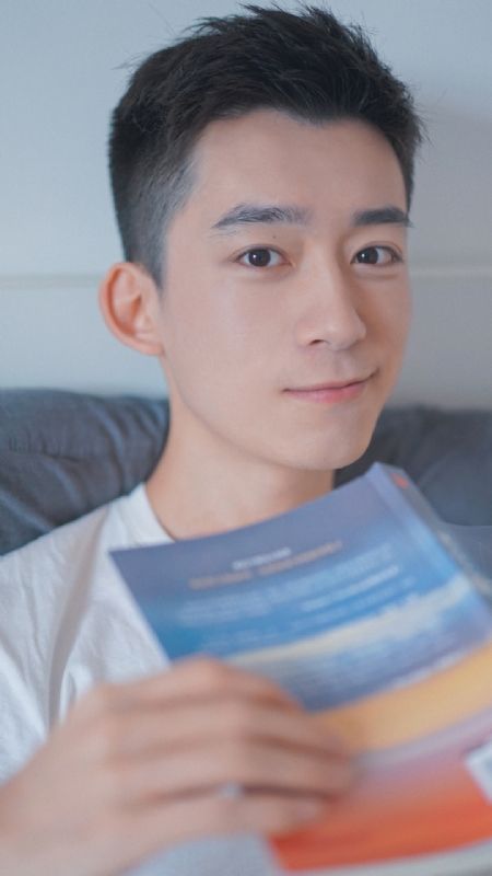 顾飞的第三张照片--九江相亲服务中心