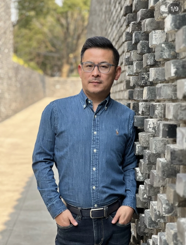 岁月不饶人的第一张照片--九江相亲服务中心