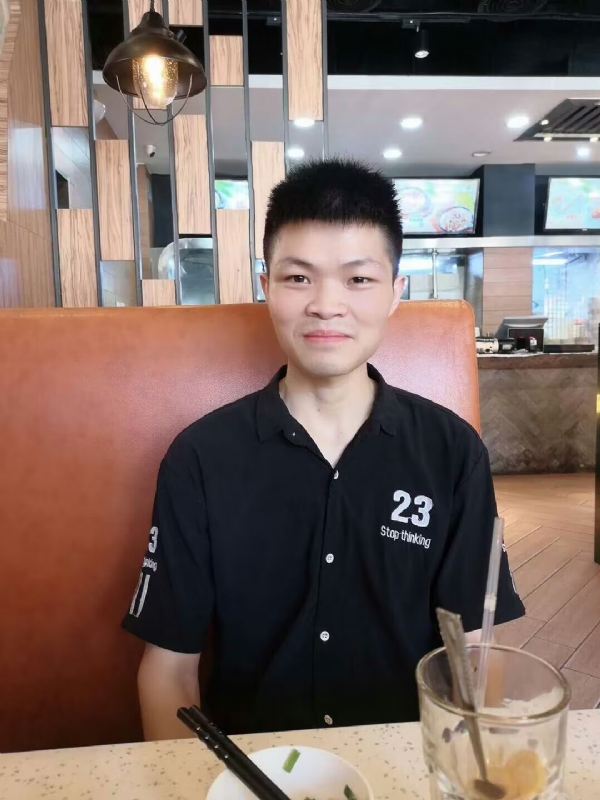 Mickey的第一张照片--九江相亲服务中心