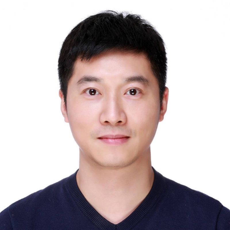 大手牵小手的第一张照片--九江相亲服务中心