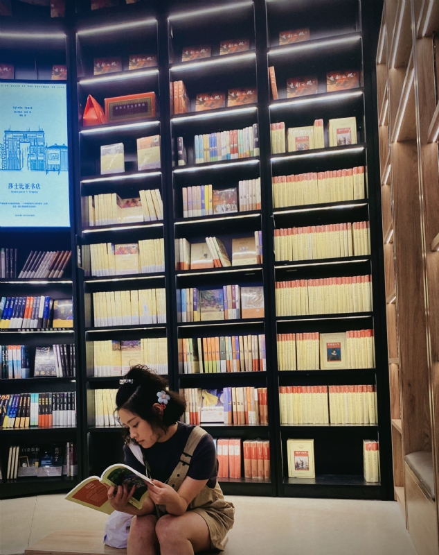 嘉佳的第一张照片--九江相亲服务中心