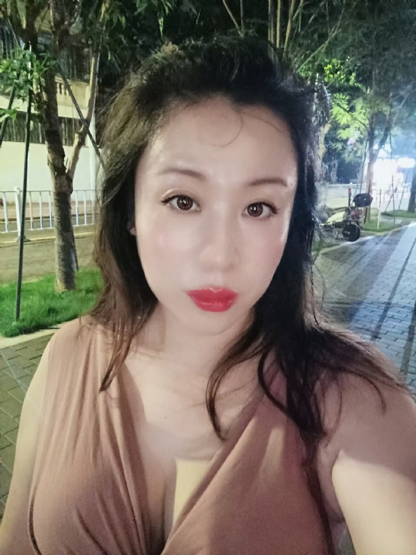 叶子青青的第二张照片--九江相亲服务中心