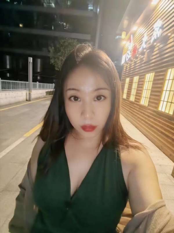 叶子青青的第三张照片--九江相亲服务中心