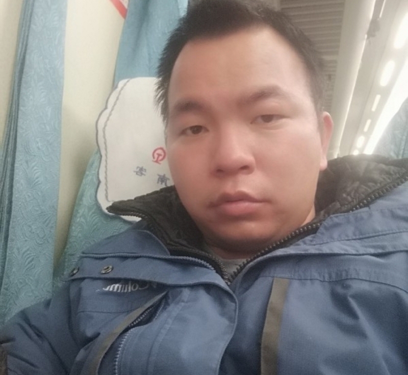 淡定的第一张照片--九江相亲服务中心