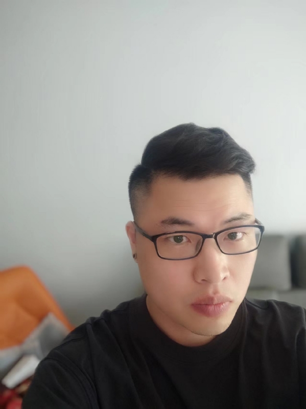 Vincent的第三张照片--九江相亲服务中心