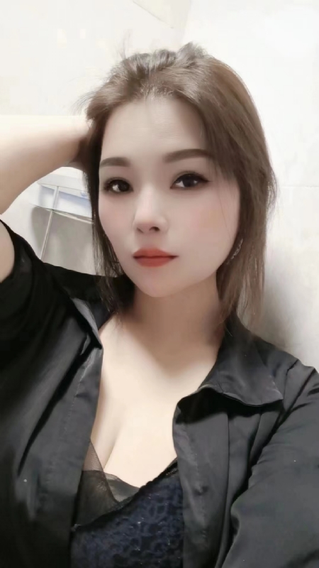 爱笑的女孩的第二张照片--九江相亲服务中心