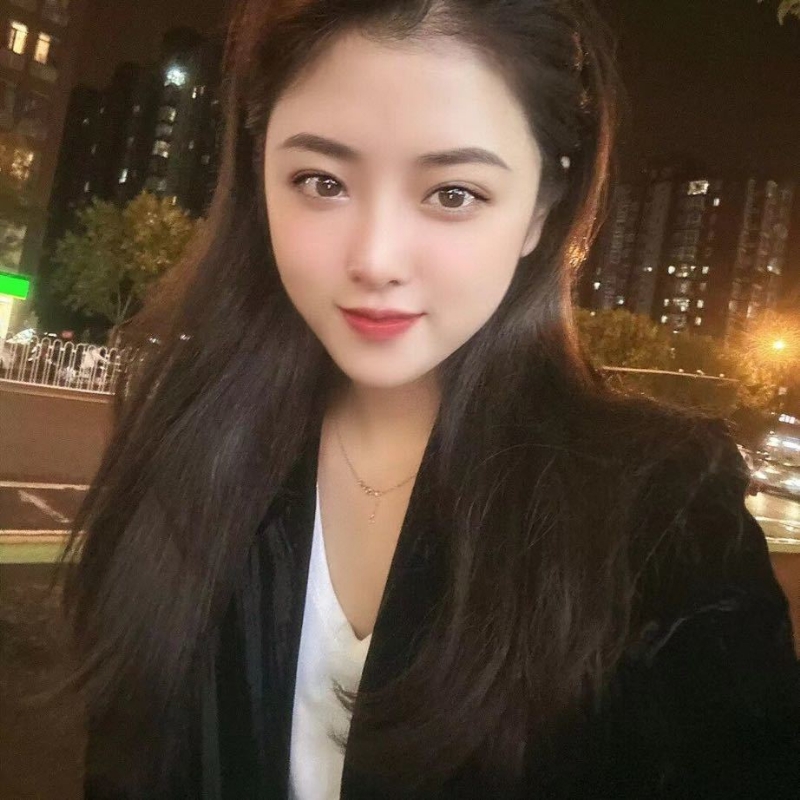 爱笑的女孩的第三张照片--九江相亲服务中心