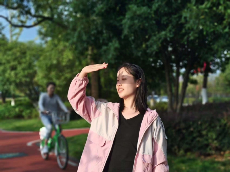 达拉崩吧的第一张照片--九江相亲服务中心