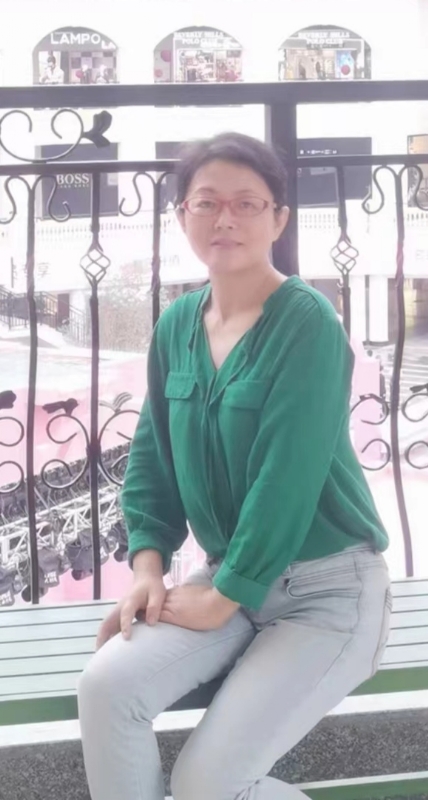 丽华的第一张照片--九江相亲服务中心