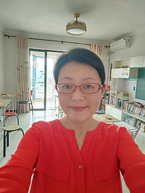 丽华的第二张照片--九江相亲服务中心