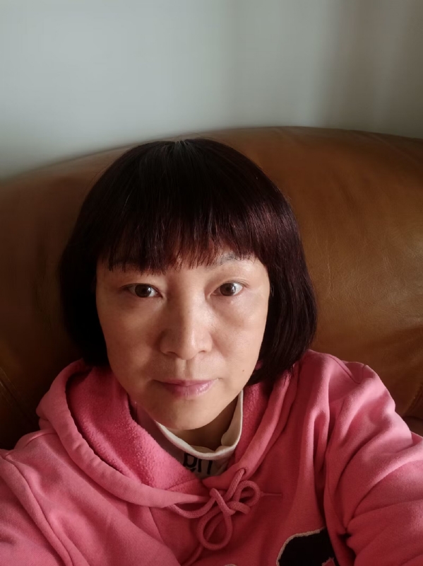 红玫瑰的第一张照片--九江相亲服务中心