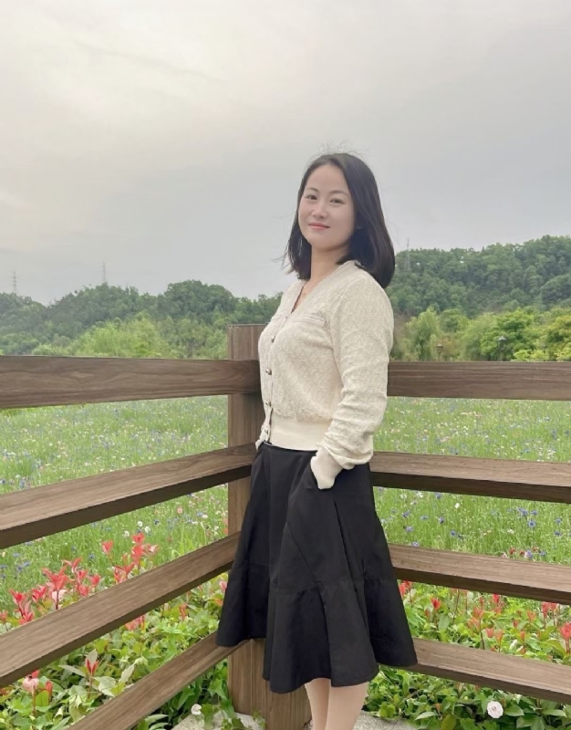 琴儿的第一张照片--九江相亲服务中心