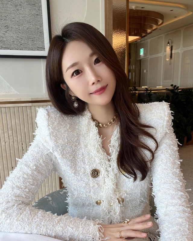 惠然的第一张照片--九江相亲服务中心