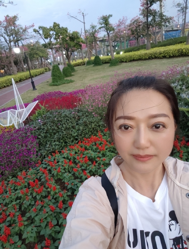 m云朵的第一张照片--九江相亲服务中心