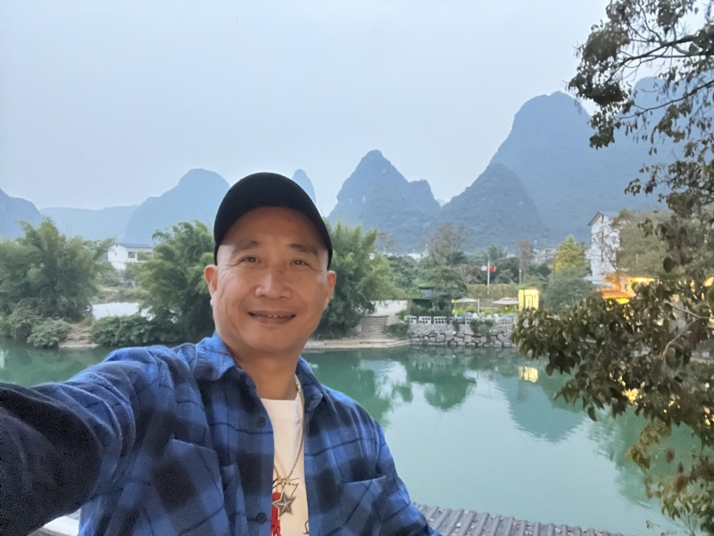 民叔叔的第一张照片--九江相亲服务中心