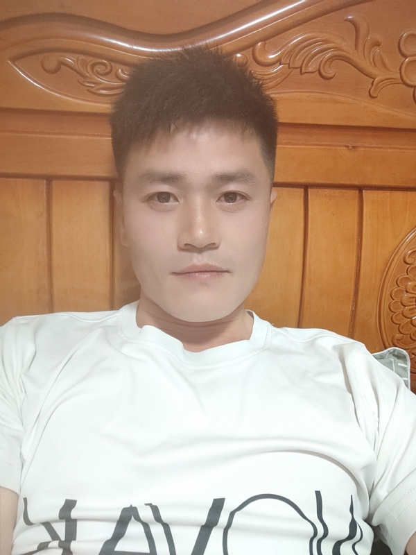 网球罗的第三张照片--九江相亲服务中心