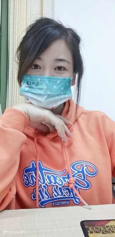 姚瑶的第一张照片--九江相亲服务中心